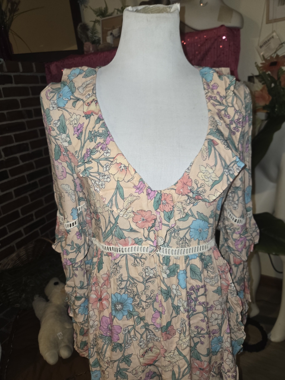 Spell & the Gypsy Sayulita Frill Maxi Gown Musk Floral Small - Picture 4 of 7